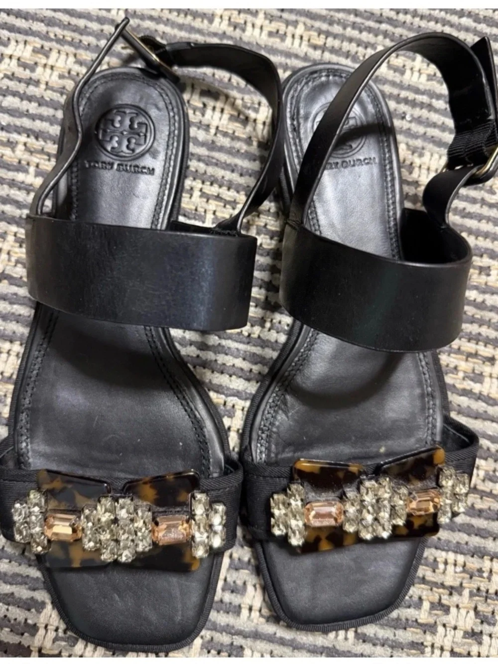 Tory Burch Tortoise & Crystal Embellished Sandals Black Leather Flat Heel Sz 7